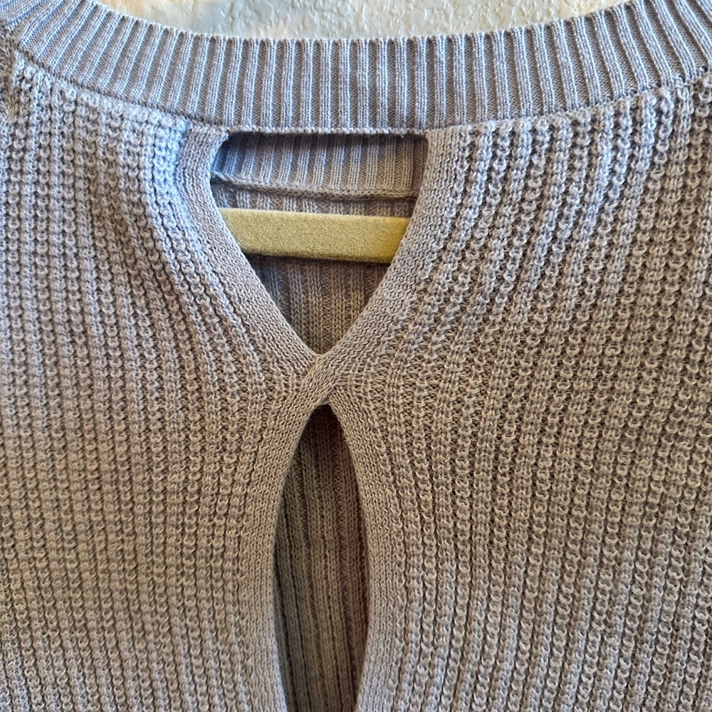 Light Blue Open Back Sweeter - Picture 3 of 4